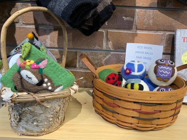 holiday ideas - felted balls